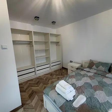 Apartament Draganovi 8a