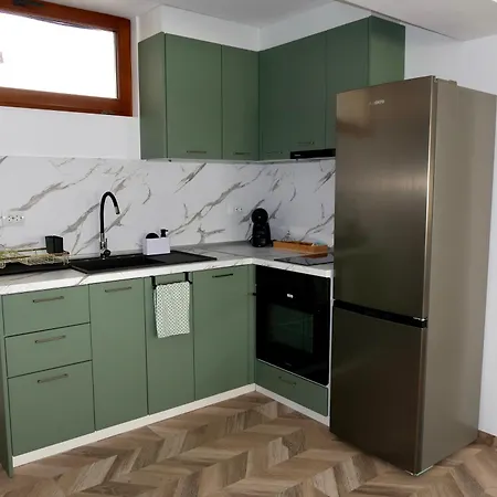 דירה Draganovi 8a קאזאנלק